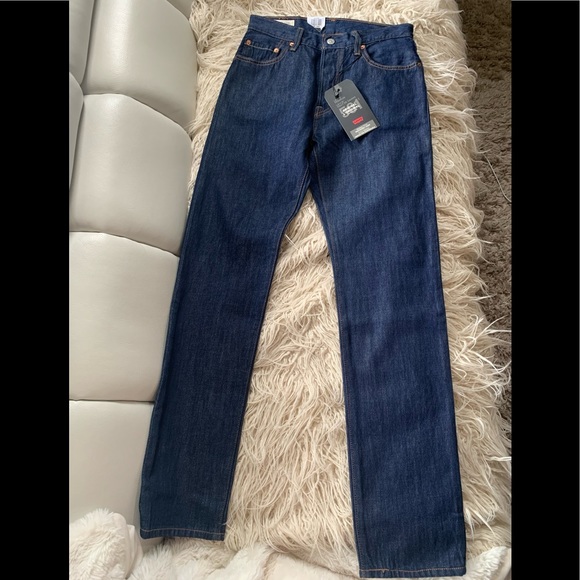 Sz 25: Levi’s 501 Dark Denim Women Jeans Size 25”x32” - Picture 4 of 9